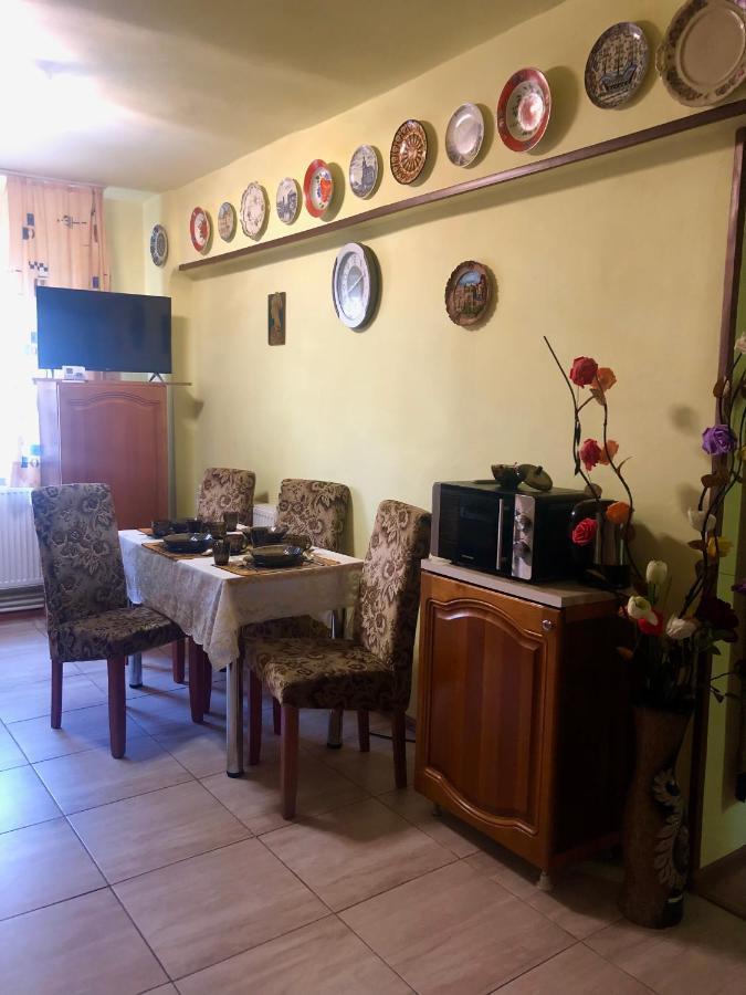 La Symo Apartament Straja Lupeni Lupeni  Exterior foto